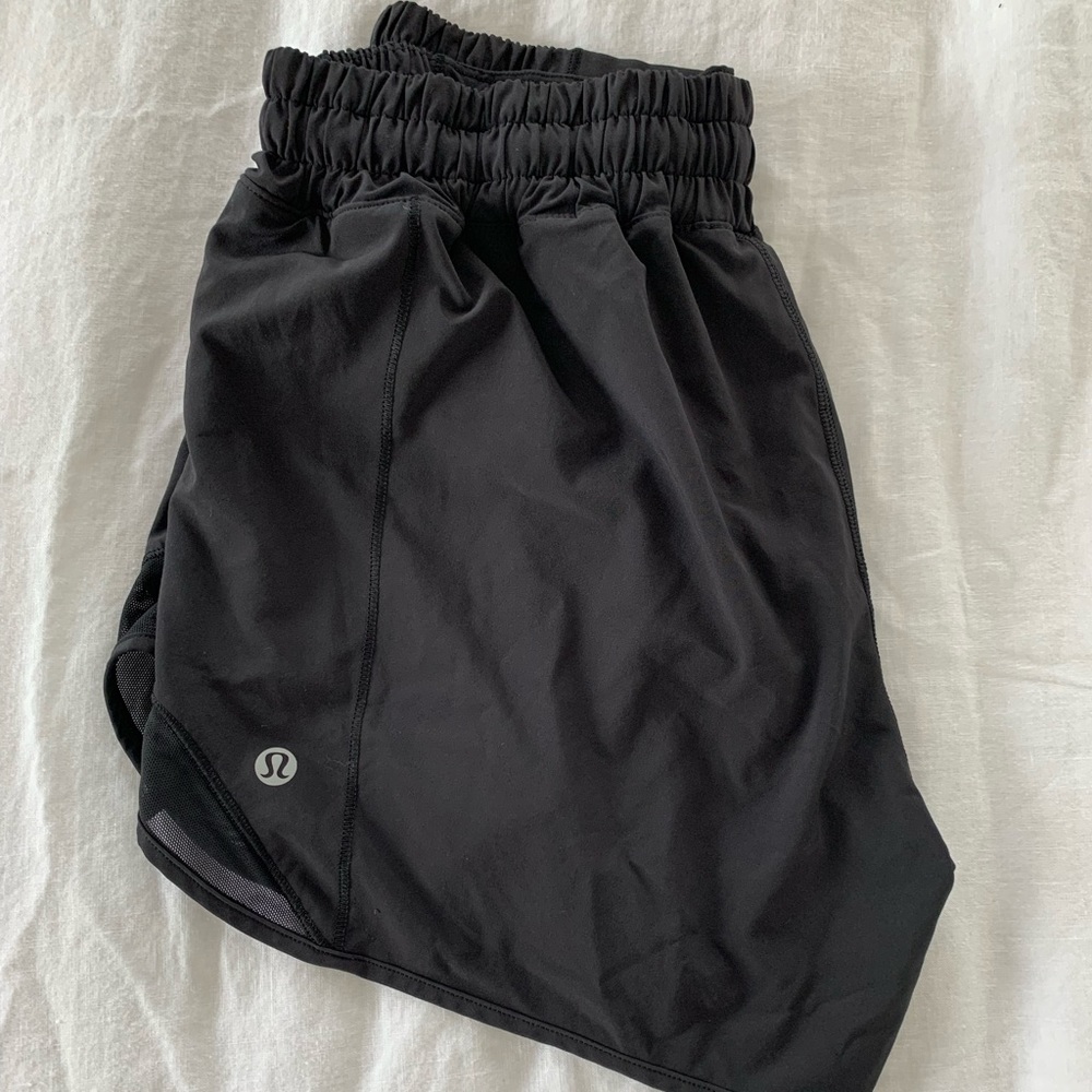 Hotty Hot Low-Rise Lined Short 4" - Like new